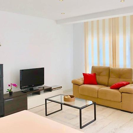 Moderno Apartamento, Calidad Premium, Reformado Integralmente Apartment Garrucha Luaran gambar