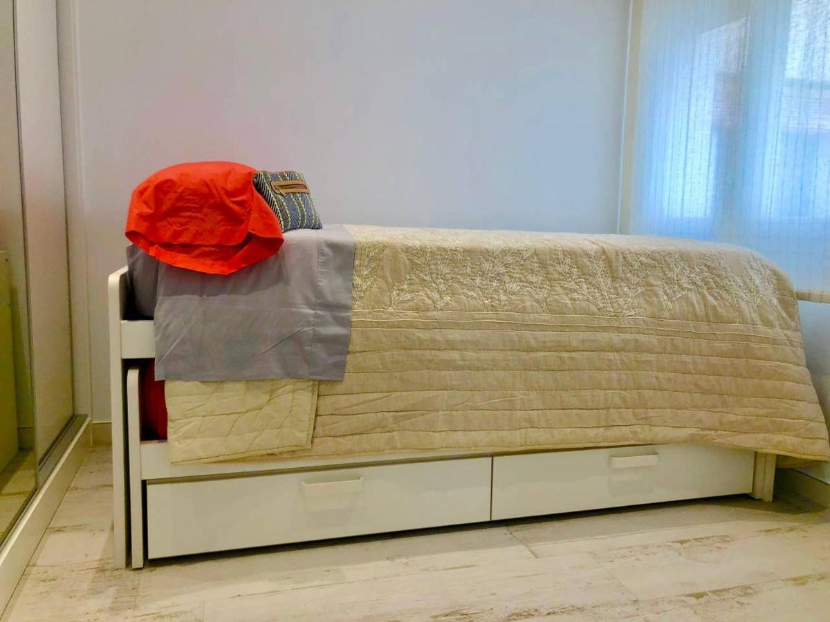 Moderno Apartamento, Calidad Premium, Reformado Integralmente Apartment Garrucha Luaran gambar