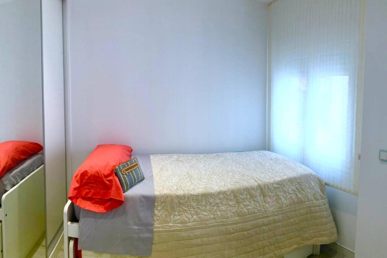 Moderno Apartamento, Calidad Premium, Reformado Integralmente Apartment Garrucha Luaran gambar