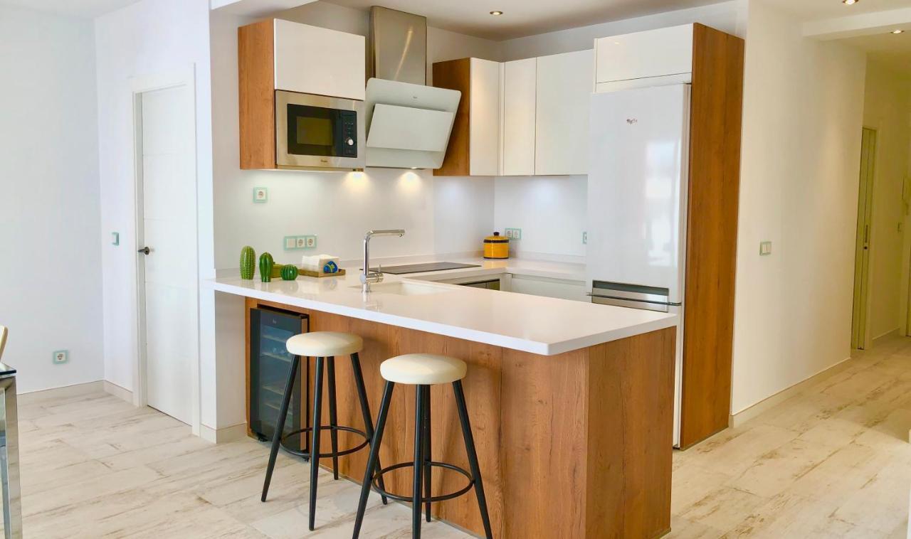 Moderno Apartamento, Calidad Premium, Reformado Integralmente Apartment Garrucha Luaran gambar